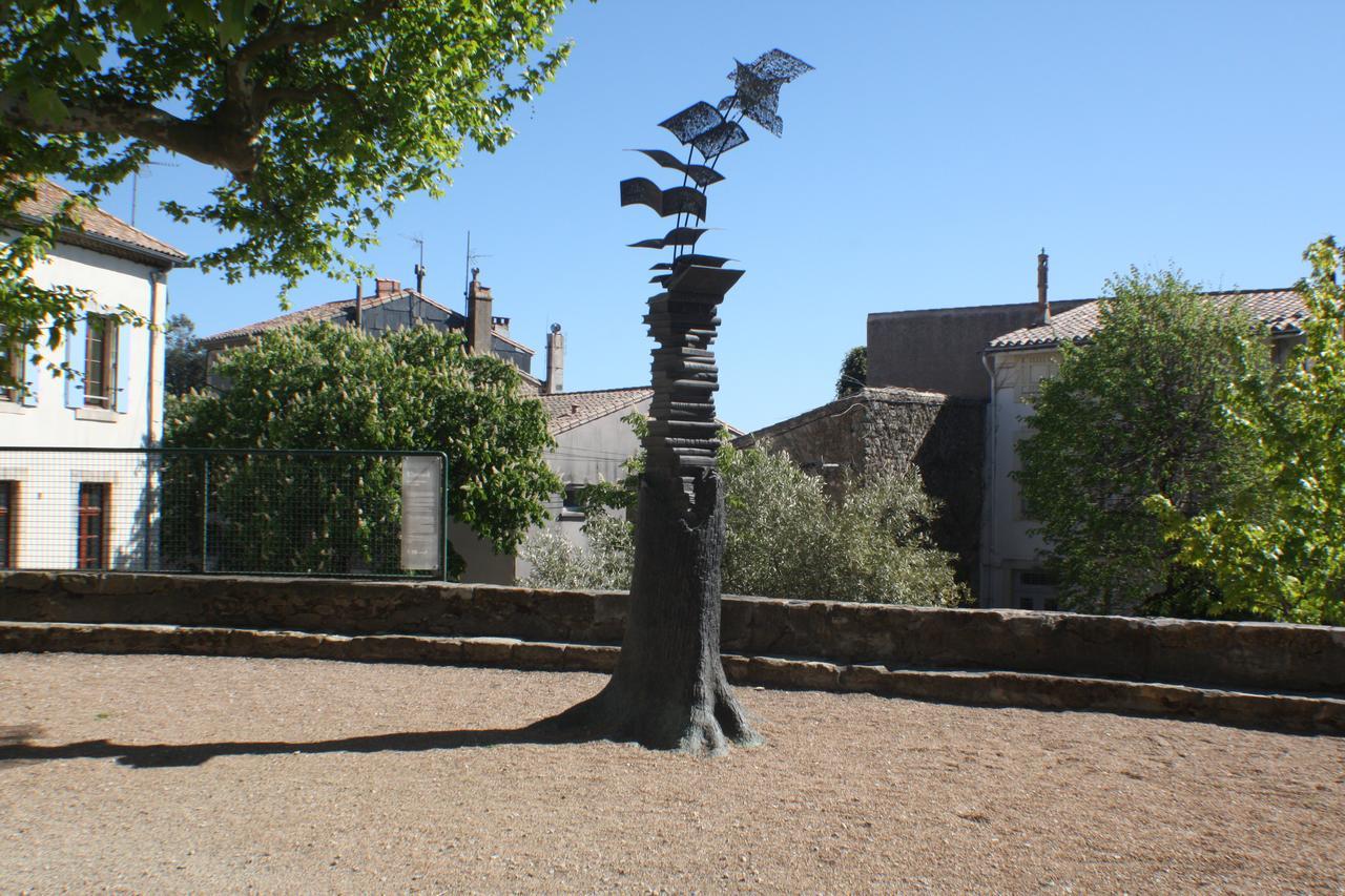Maison De Mallast Montolieu Exterior foto